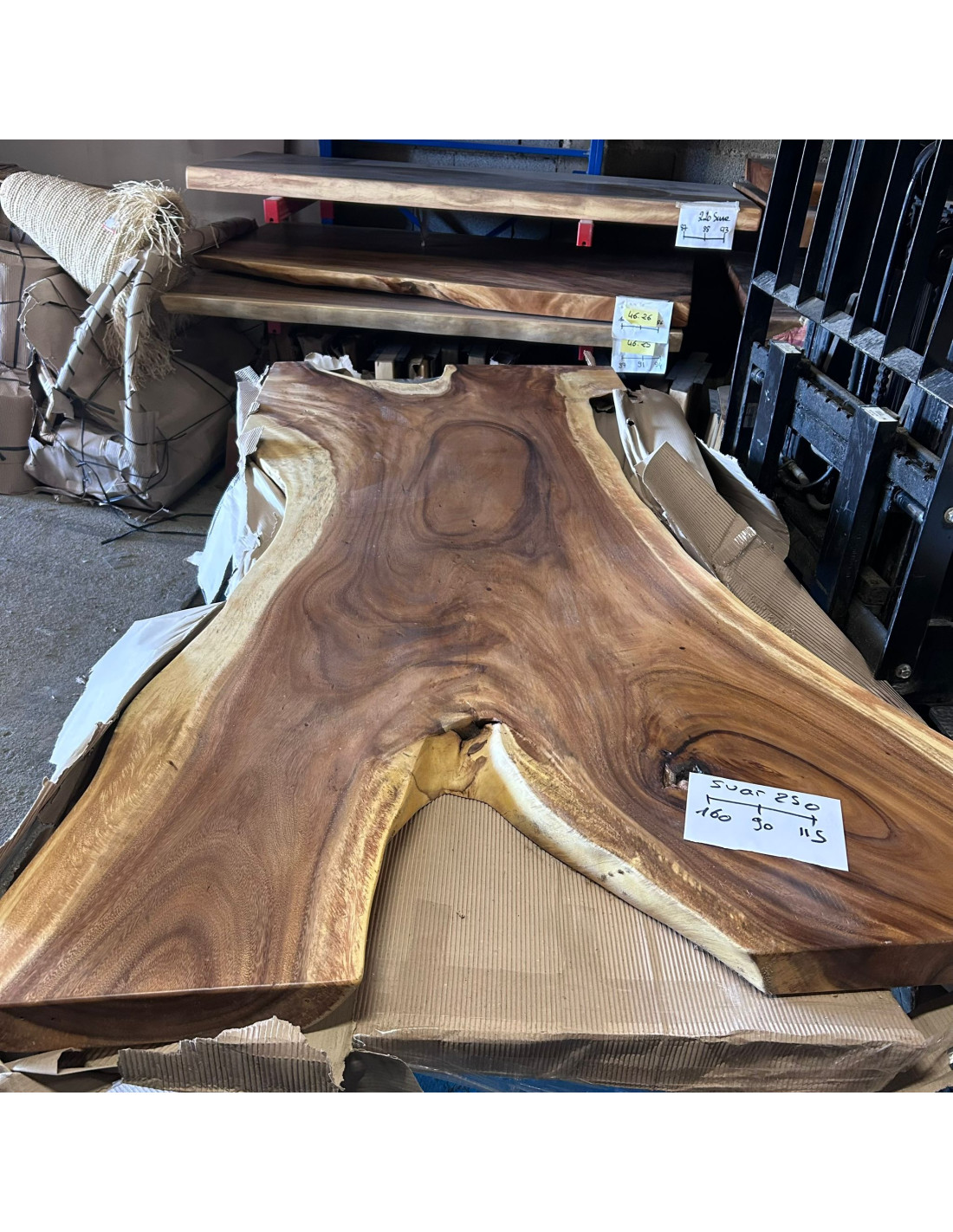 Suar Api Tables en Suar | 100% Artisanales