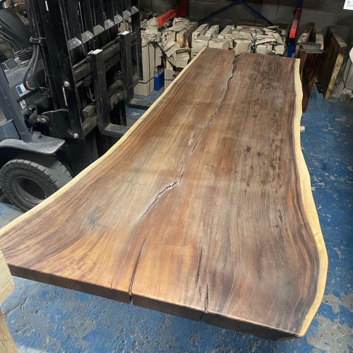 Table Suar - 3m x 133/107/100 cm