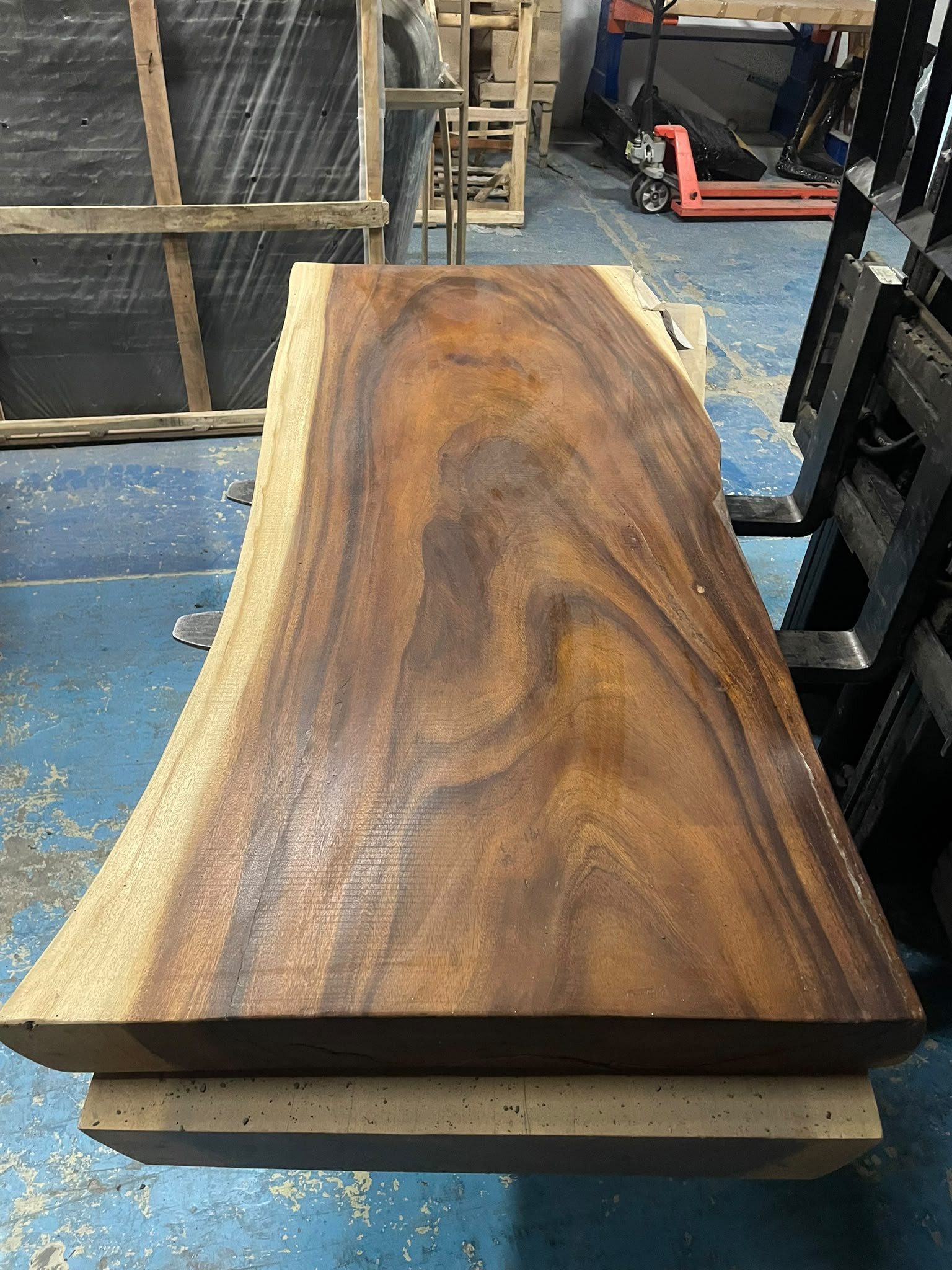 Table Suar - 2M x 93/86/88cm 2