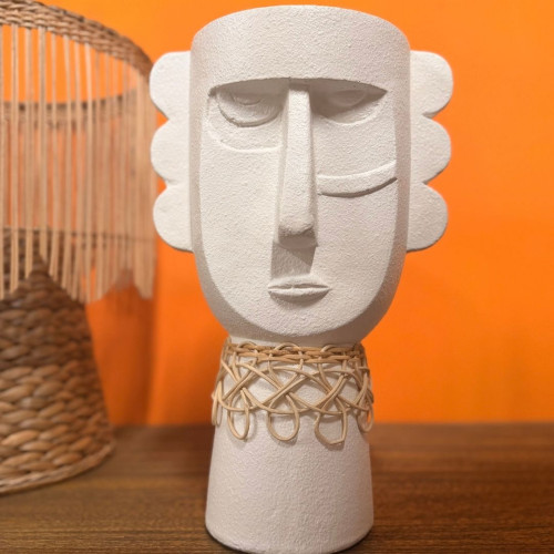 Statuette/vase design - Thomas