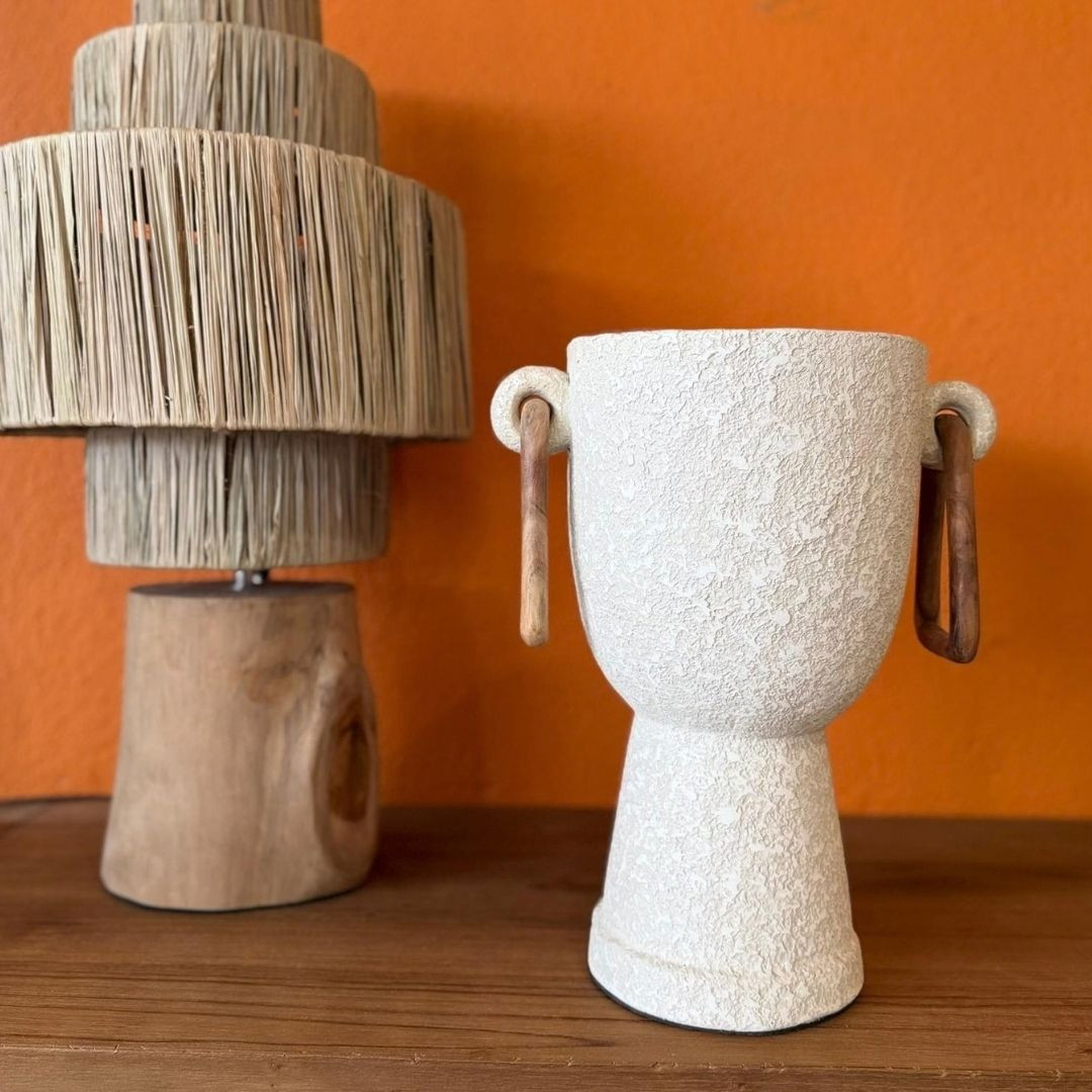 Vase design - Antiqua