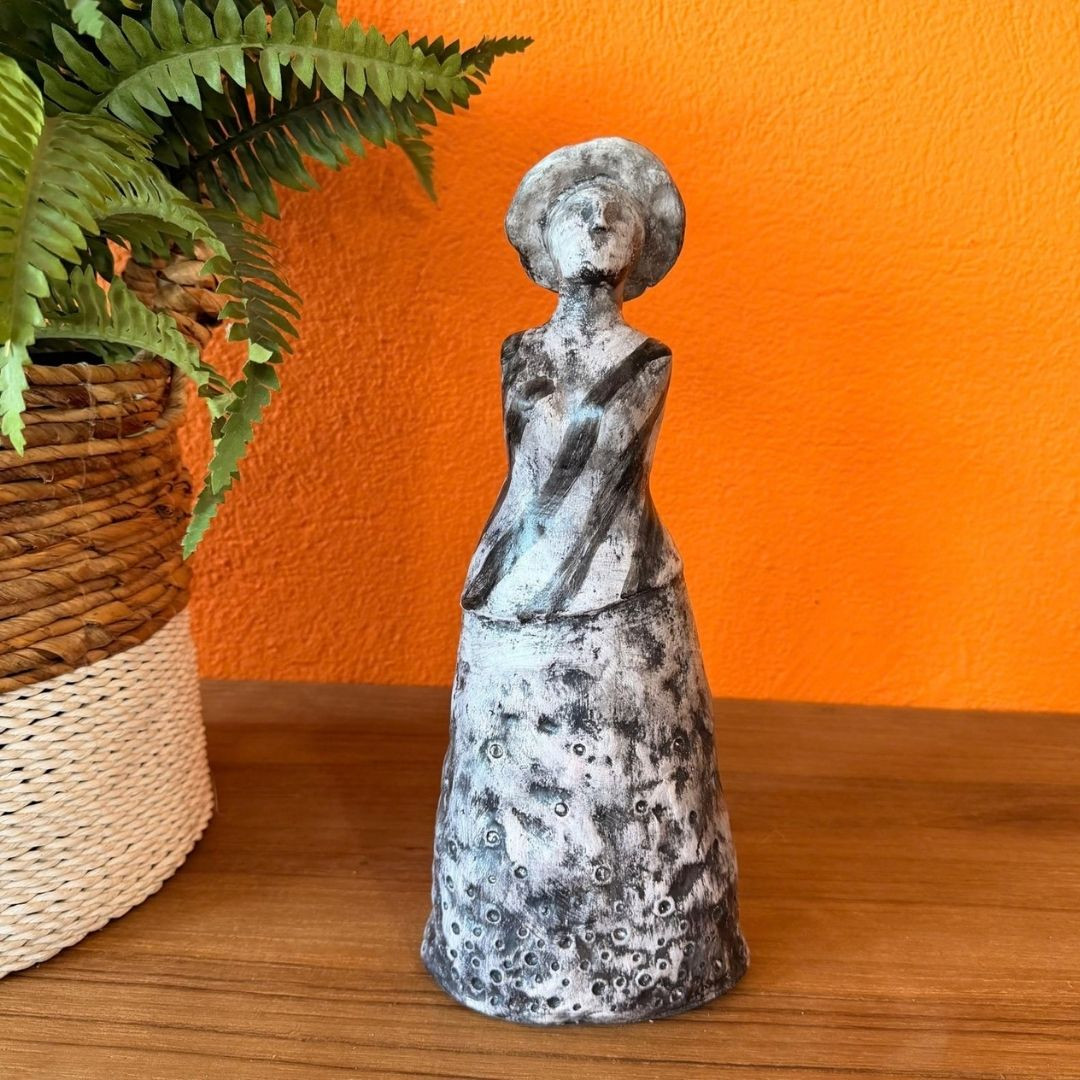 Statuette - Mona